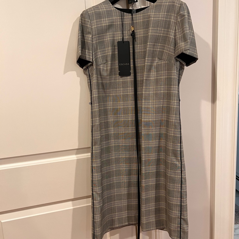 Escada Classic Gray Checkered Midi Dress